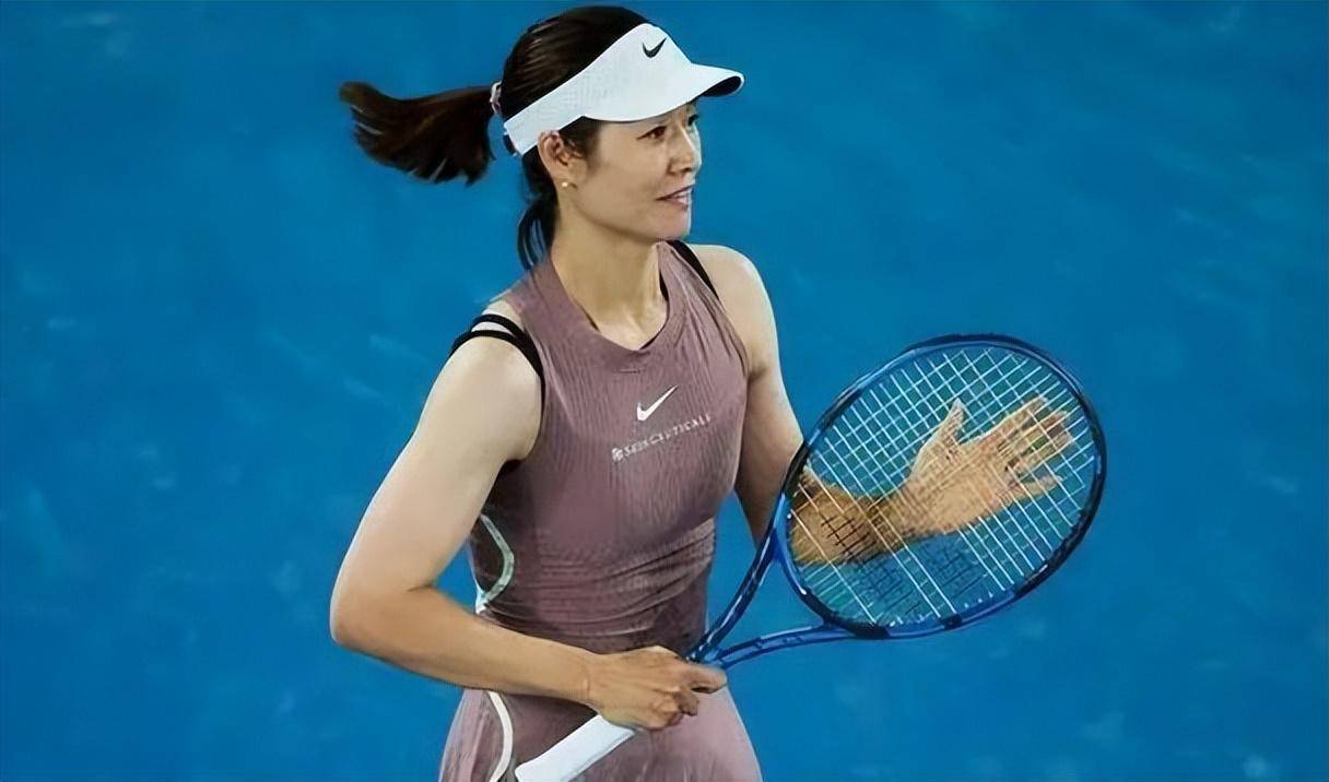 谁能阻挡？李娜再度创下足球历史新纪录